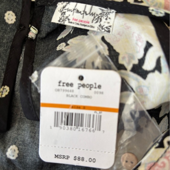NWT Free People Darjeeling Black Paisley Print Swing Short Slip Dress Size XS - Picture 5 of 7